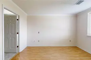 300 Johnson Ferry Rd, Atlanta, GA 30328 - Photo 10