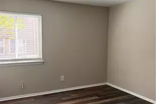 346 Carpenter Dr, Atlanta, GA 30328 - Photo 6