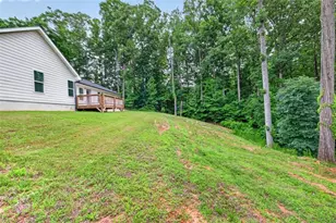 561 Oconee Ln, Commerce, GA 30529 - Photo 46