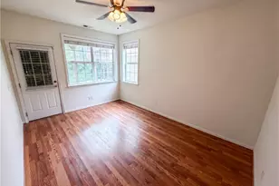 4660 Creekside Villas Way SE, Smyrna, GA 30082 - Photo 10