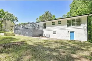 3092 Cleethorpes Dr, Lithonia, GA 30038 - Photo 2