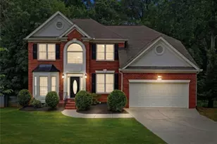 6353 Chestnut Pkwy, Flowery Branch, GA 30542 - Photo 2