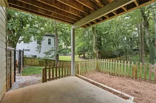 6353 Chestnut Pkwy, Flowery Branch, GA 30542 - Photo 50