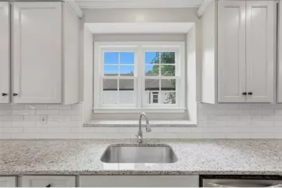 6353 Chestnut Parkway, Flowery Branch, GA 30542 - Photo 12