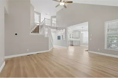 6353 Chestnut Parkway, Flowery Branch, GA 30542 - Photo 8
