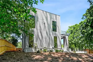 1269 Mayfair Dr, Atlanta, GA 30324 - Photo 40