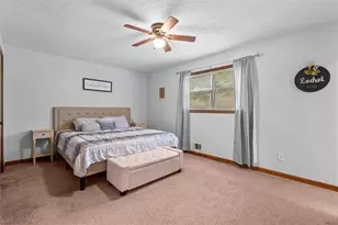 85 S Meadowcliff Cir, Carrollton, GA 30117 - Photo 10