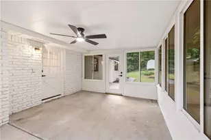 732 Dukehart Ct, Stone Mountain, GA 30083 - Photo 24