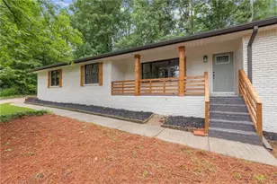 732 Dukehart Ct, Stone Mountain, GA 30083 - Photo 2