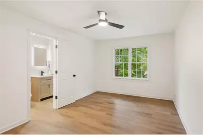732 Dukehart Court, Stone Mountain, GA 30083 - Photo 16