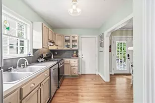 1923 Dresden Dr NE, Brookhaven, GA 30319 - Photo 12
