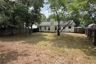 4093 Waldrop Hills Dr, Decatur, GA 30034 - Photo 20