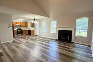 4093 Waldrop Hills Dr, Decatur, GA 30034 - Photo 4