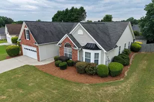 2632 Midler Ct, Buford, GA 30519 - Photo 2