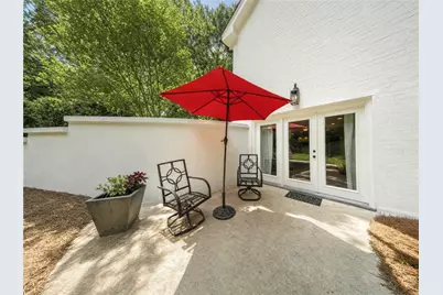 5680 Lake Forrest Drive NW, Sandy Springs, GA 30342 - Photo 36