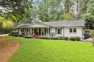 5680 Lake Forrest Dr NW, Sandy Springs, GA 30342 - Photo 56