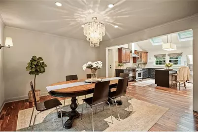 5680 Lake Forrest Drive NW, Sandy Springs, GA 30342 - Photo 16