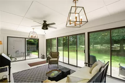 5680 Lake Forrest Drive NW, Sandy Springs, GA 30342 - Photo 32