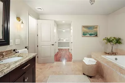 5680 Lake Forrest Drive NW, Sandy Springs, GA 30342 - Photo 24