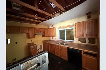 3738 Sandy Shoals Lane, Decatur, GA 30034 - Photo 6