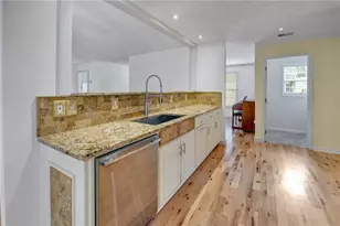 242 Richmond Dr, Social Circle, GA 30025 - Photo 14