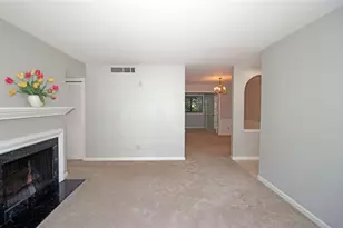 68 La Rue Pl NW, Atlanta, GA 30327 - Photo 4