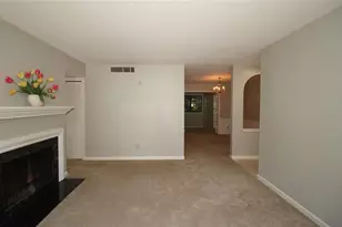 68 La Rue Pl NW, Atlanta, GA 30327 - Photo 4