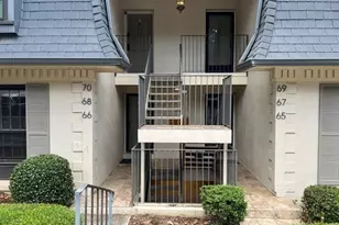 68 La Rue Pl NW, Atlanta, GA 30327 - Photo 2