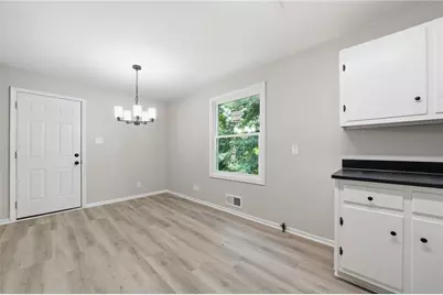 4913 Bartlett Road, Forest Park, GA 30297 - Photo 12