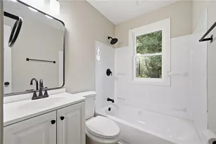 4913 Bartlett Rd, Forest Park, GA 30297 - Photo 16