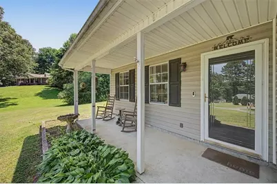 369 S Sequoyah Circle NE, Calhoun, GA 30701 - Photo 6