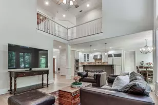 5037 Towne Lake Hills N, Woodstock, GA 30189 - Photo 6