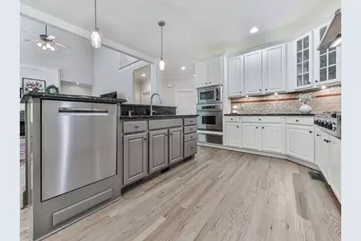 5037 Towne Lake Hills North, Woodstock, GA 30189 - Photo 14