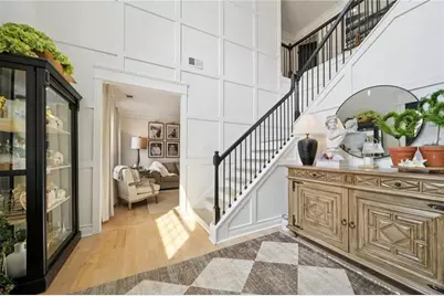 5803 Little Doe Walk, Flowery Branch, GA 30542 - Photo 4