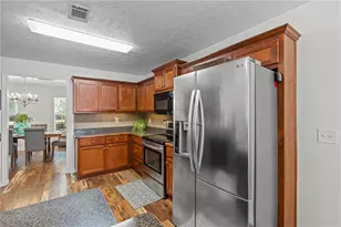 517 Annslee Ln, Loganville, GA 30052 - Photo 6