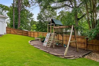2357 Bynum Road NE, Atlanta, GA 30319 - Photo 38