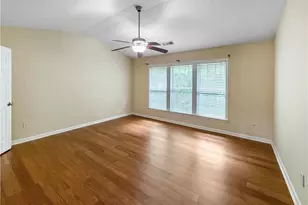 2380 Fairlie Dr, Duluth, GA 30096 - Photo 14
