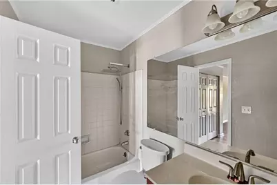 2657 Lenox Road NE #H-110, Atlanta, GA 30324 - Photo 12