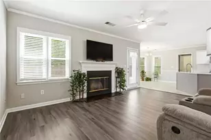 800 River Overlook Dr, Lawrenceville, GA 30043 - Photo 10