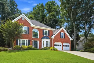 800 River Overlook Dr, Lawrenceville, GA 30043 - Photo 2