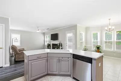 800 River Overlook Drive, Lawrenceville, GA 30043 - Photo 4