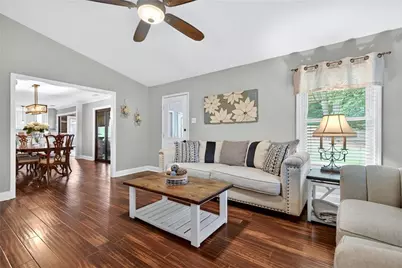 505 Wyncourtney Drive, Sandy Springs, GA 30328 - Photo 16
