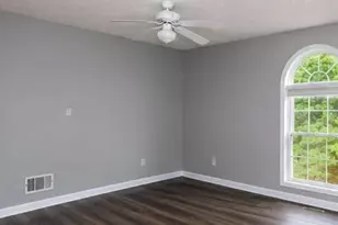 635 Clearwater Pl, Lawrenceville, GA 30044 - Photo 4