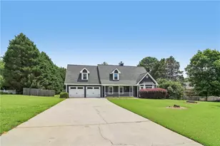 3325 Holly Stand Ct, Loganville, GA 30052 - Photo 2