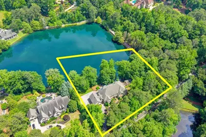 5505 Long Island Drive NW, Sandy Springs, GA 30327 - Photo 2