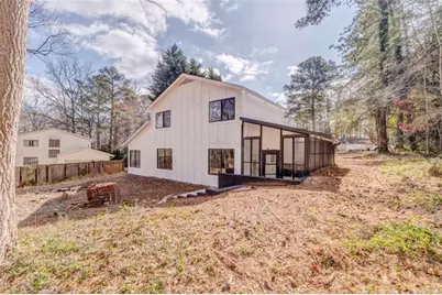6788 E Woodridge Place E, Douglasville, GA 30135 - Photo 12