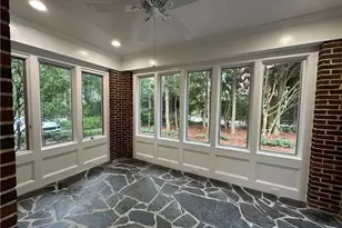 935 Stovall Blvd NE, Atlanta, GA 30319 - Photo 8
