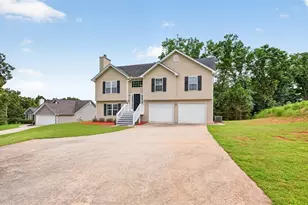 2726 Sawyer Mill Dr, Gainesville, GA 30507 - Photo 2