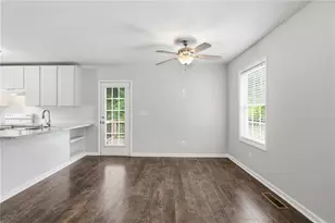 211 1st St, Woodstock, GA 30188 - Photo 10