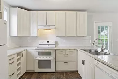 211 First Street, Woodstock, GA 30188 - Photo 14